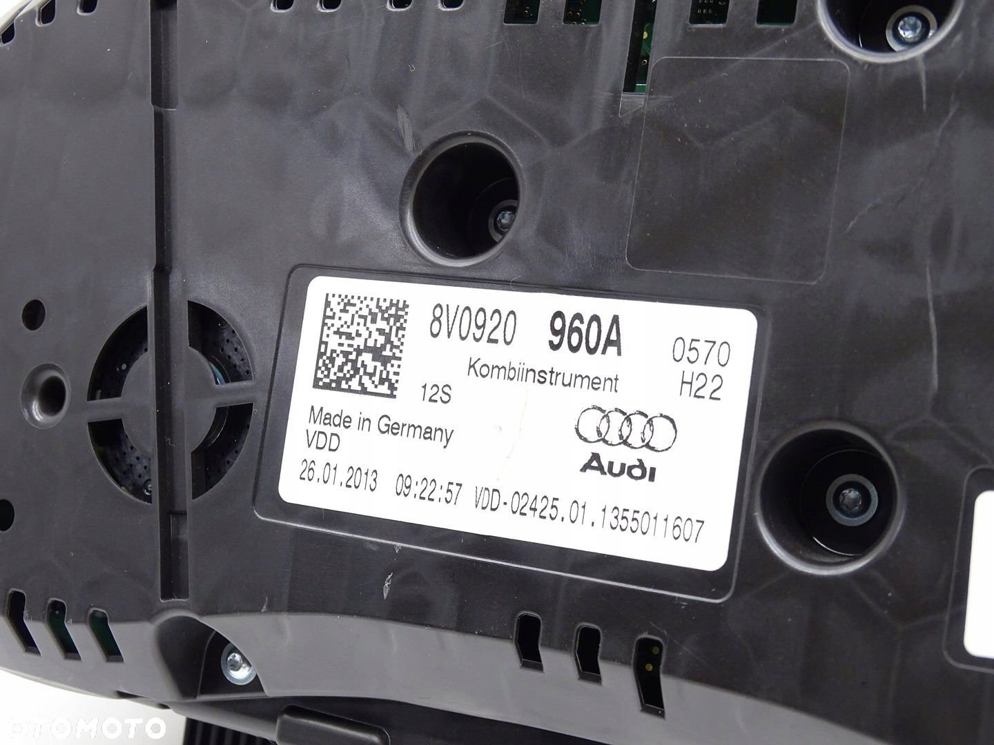 LICZNIK ZEGAR ZEGARY AUDI A3 8V 2.0 TDI CRBC CRB 8V0920960A - 4