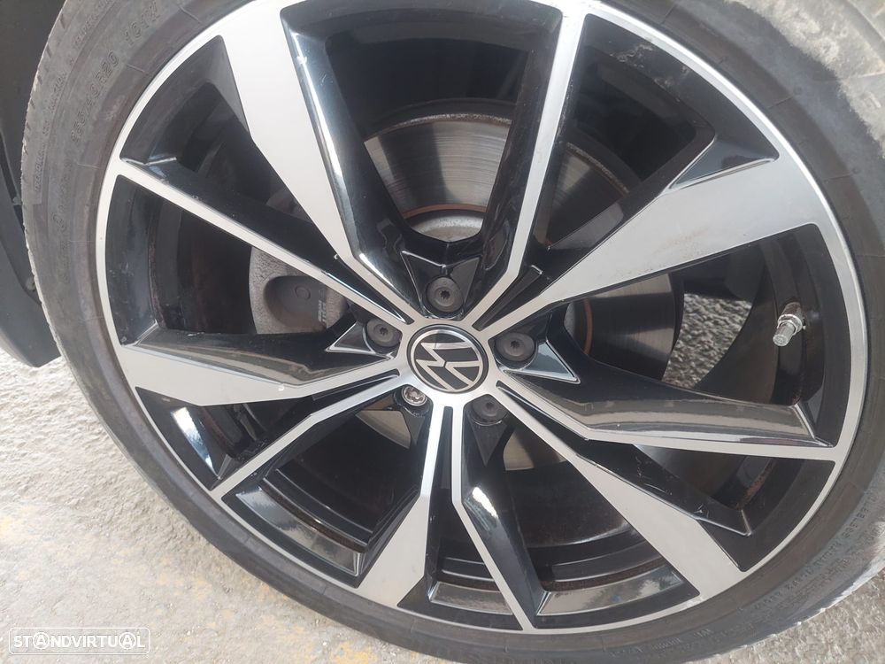 VW Tiguan 2.0 TDI R-Line DSG - 31