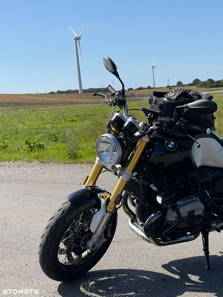 BMW R - 1