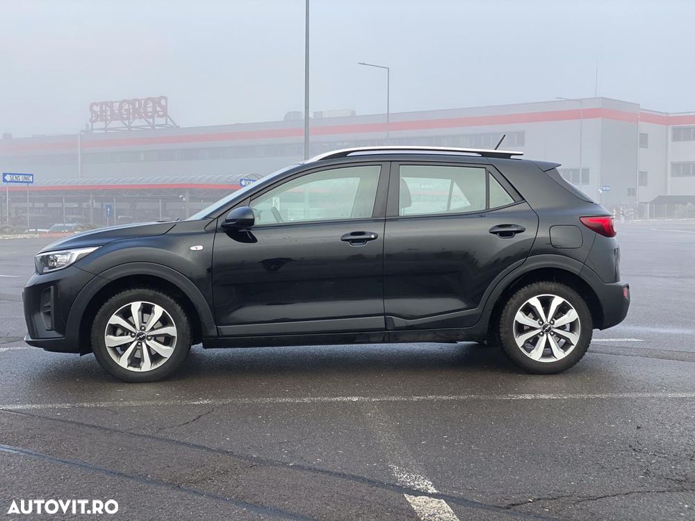 Kia Stonic 1.2 MPI 5MT Urban - 3