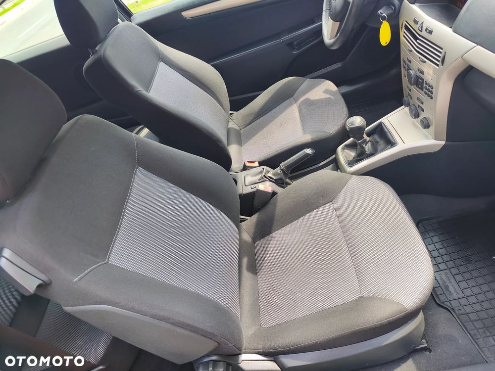 Opel Astra 1.6 Sport - 10