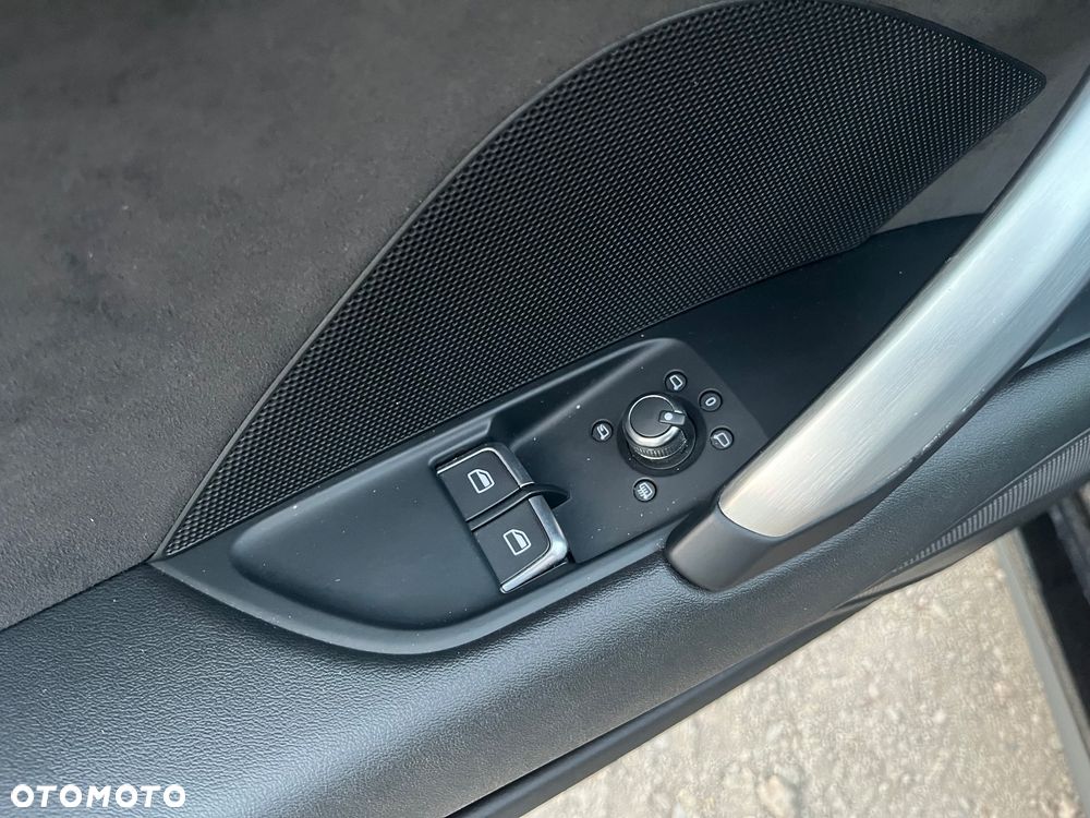 Audi TT Coupé 40 TFSI S tronic - 12