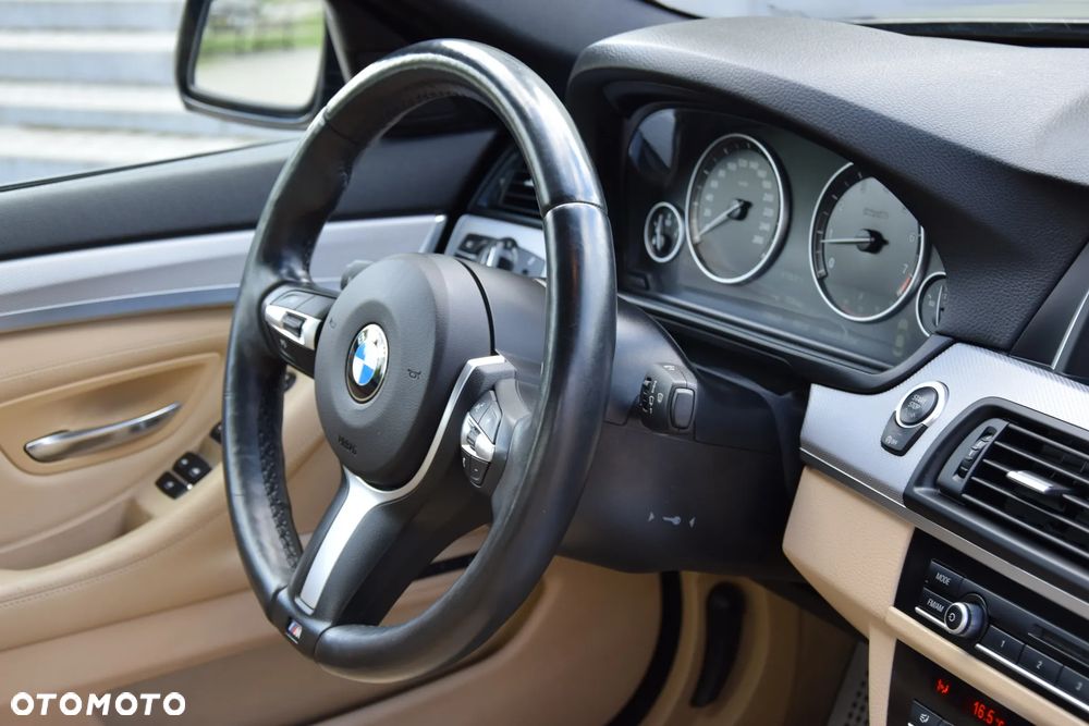 BMW Seria 5 535i Sport-Aut - 18