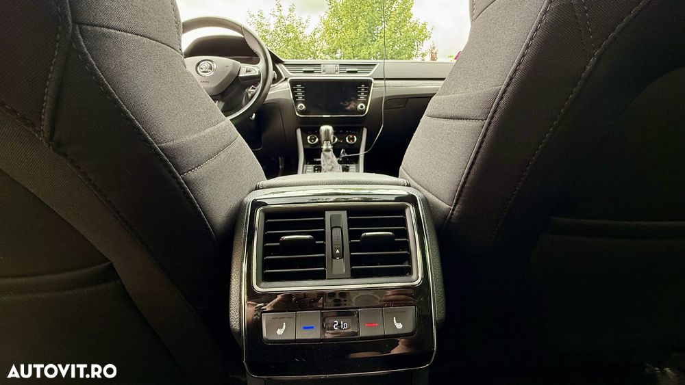 Skoda Superb 2.0 TDI DSG Premium Edition - 5