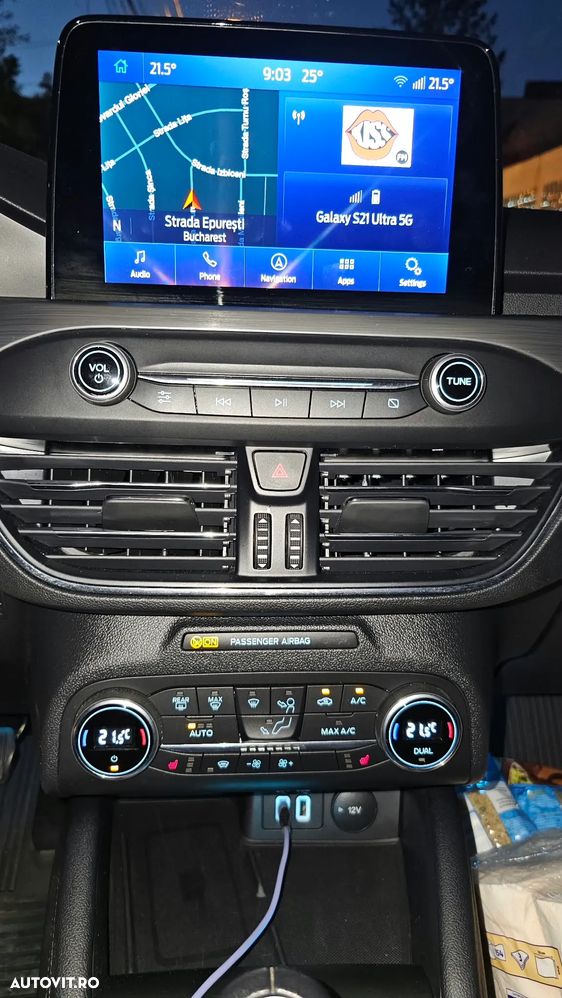 Ford Focus 1.5 EcoBlue Start-Stopp-System TITANIUM - 35