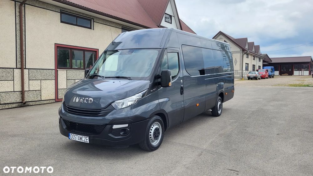 Iveco Daily 35S180 / doka / auto brygadowe / 7 osobowe / - 3