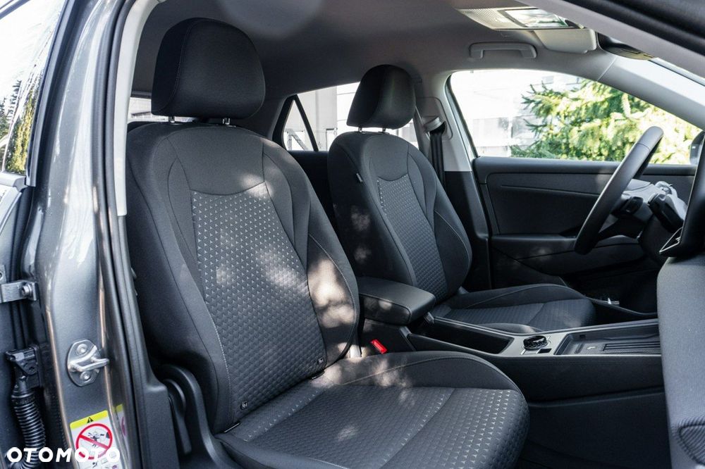 Volkswagen T-Roc - 17