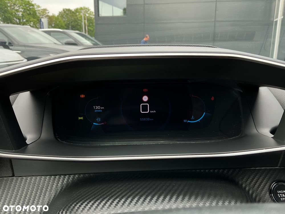 Peugeot 2008 1.2 PureTech Allure Pack S&S - 22
