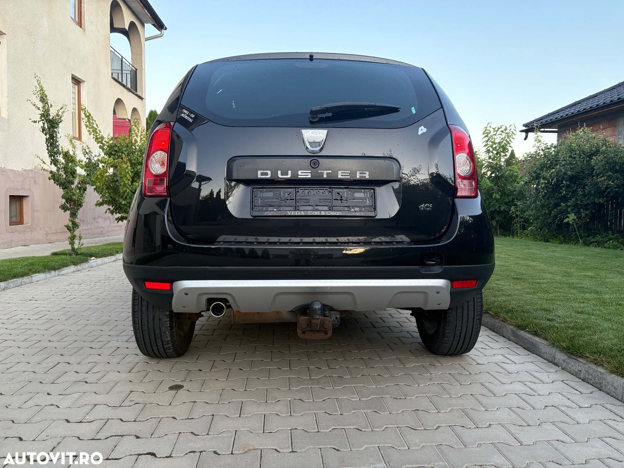 Dacia Duster 1.5 dCi 4x4 Laureate - 11