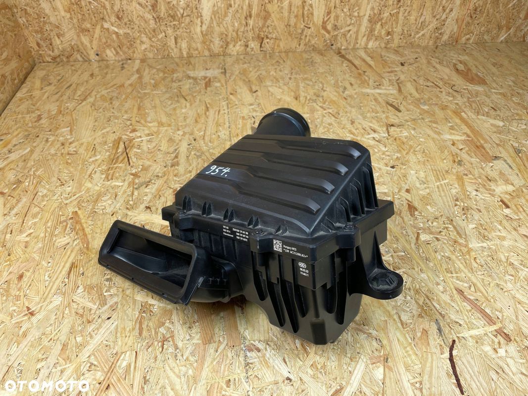 OBUDOWA FILTRA POWIETRZA VW SKODA SEAT AUDI 5Q0129601BB 5Q0129607AQ - 1