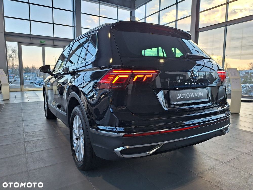 Volkswagen Tiguan 2.0 TSI 4Mot Elegance DSG - 3