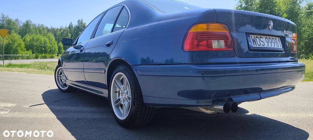BMW Seria 5 525i - 7