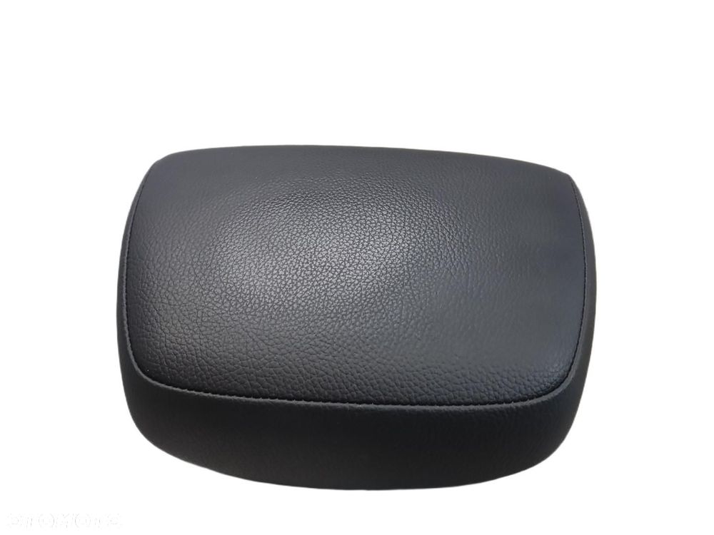 MERCEDES C KLASA W204 LIFT ZAGŁÓWEK FOTELA PRZÓD SKÓRA - 3