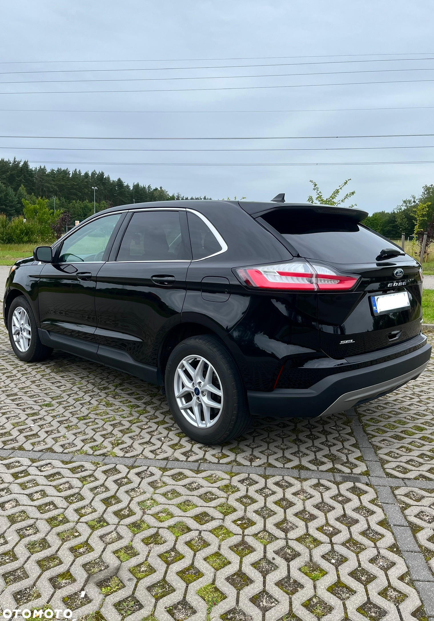 Ford Edge - 4