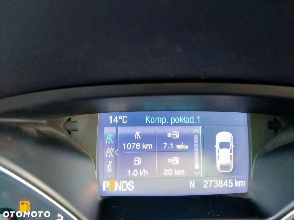 Ford Kuga - 24
