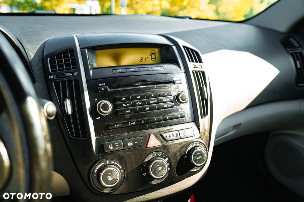 Kia Ceed - 20