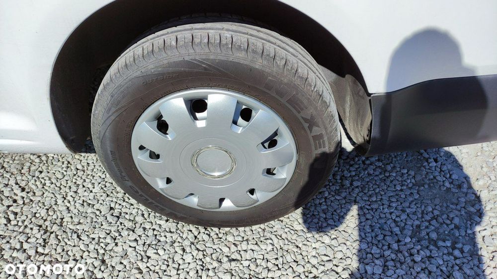 Volkswagen Caddy - 30