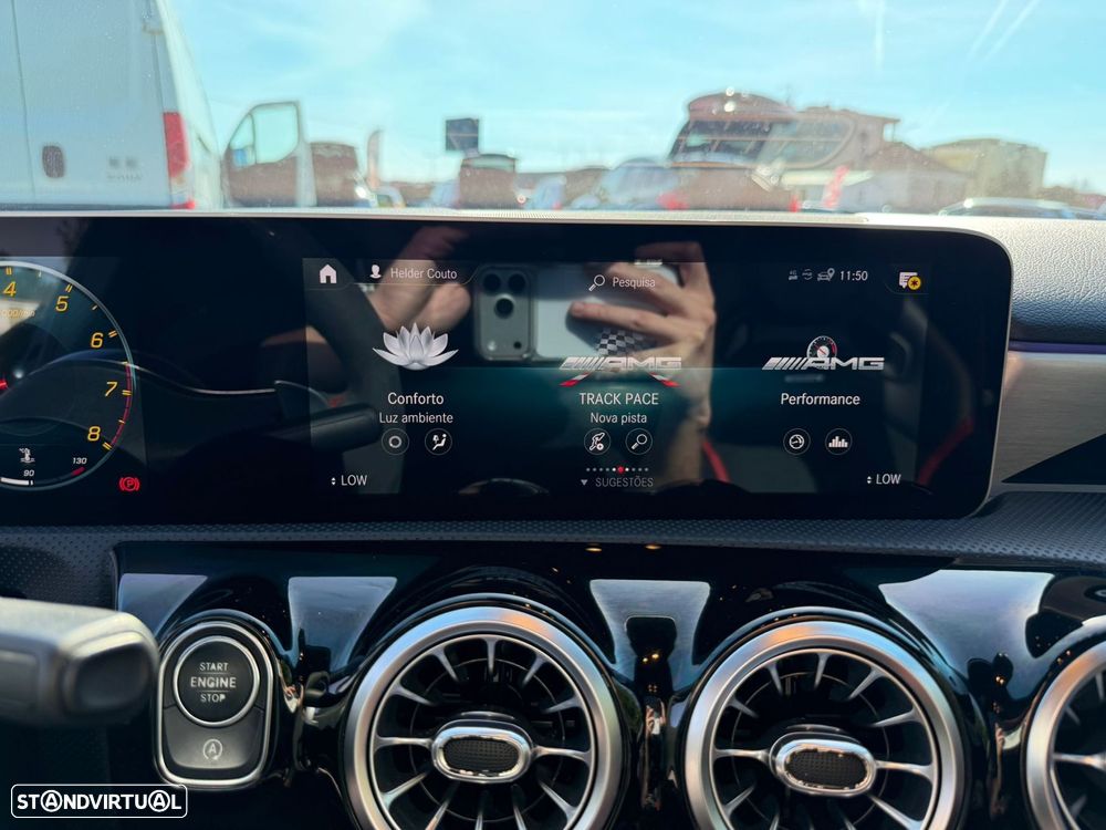 Mercedes-Benz A 35 AMG 4Matic Speedshift DCT 7G - 29