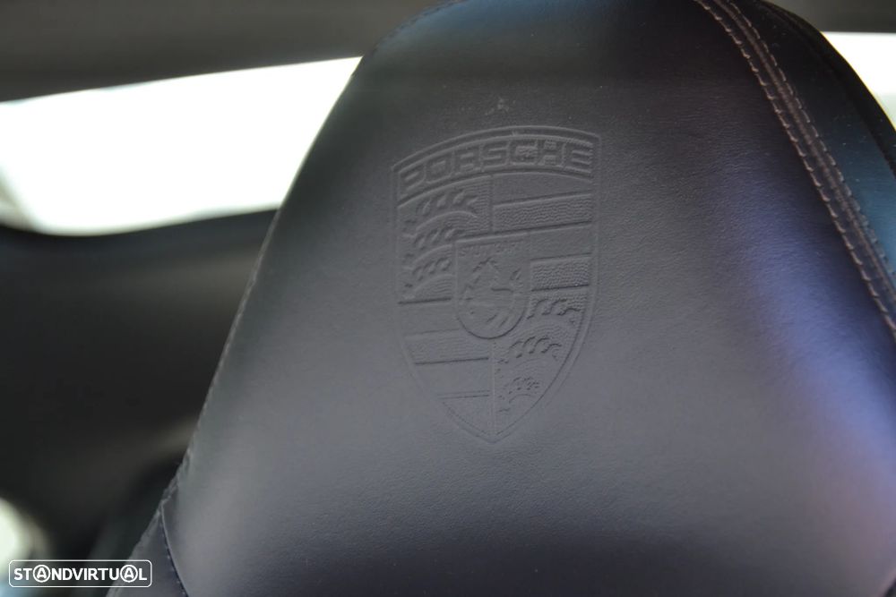 Porsche Panamera 4 E-Hybrid Platinum Edition com PDLS - 22