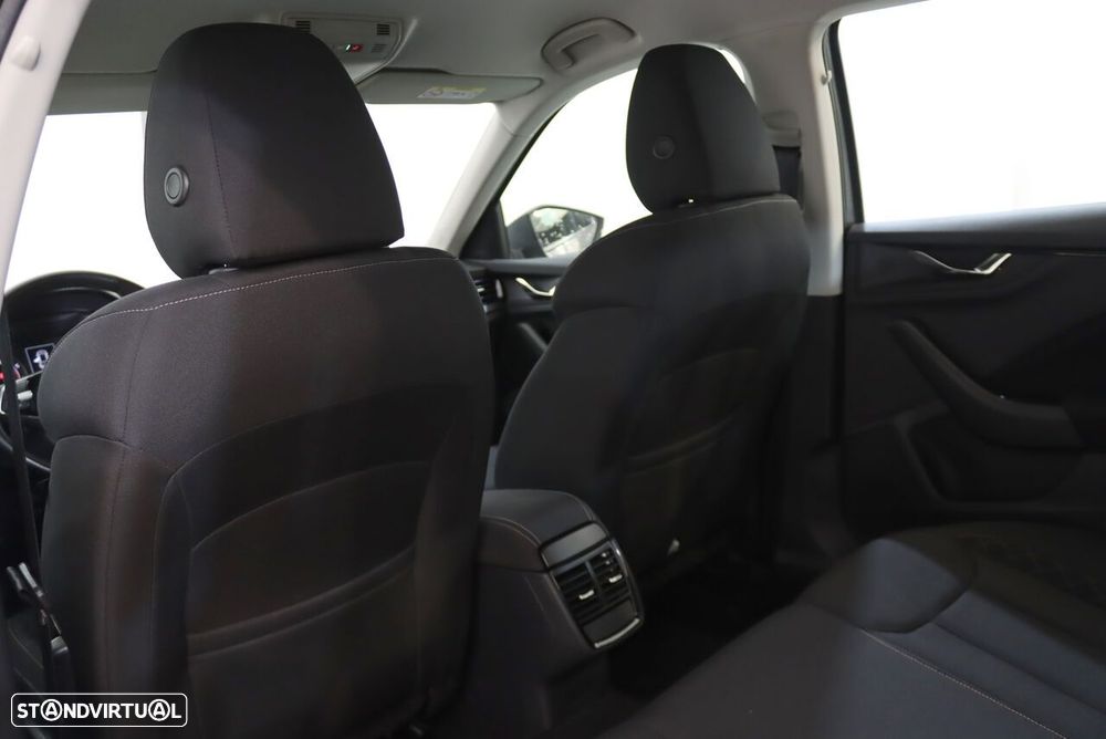 Skoda Kamiq 1.0 TSI Ambition - 8