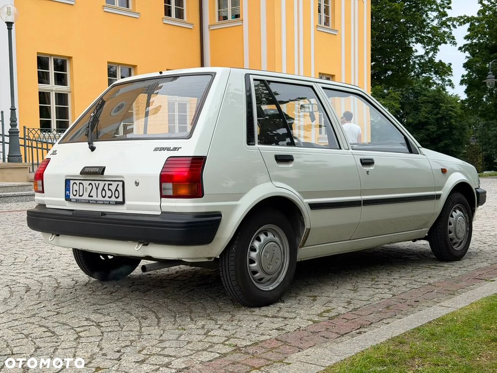 Toyota Starlet 1.0 XL - 5