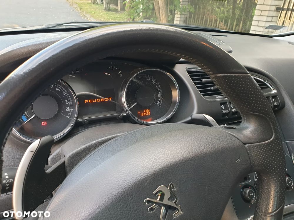 Peugeot 3008 - 10
