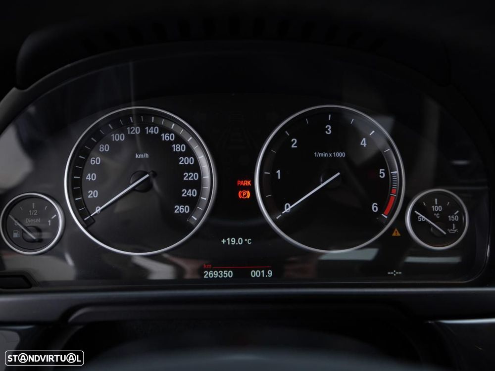BMW 520 — fotografia 21