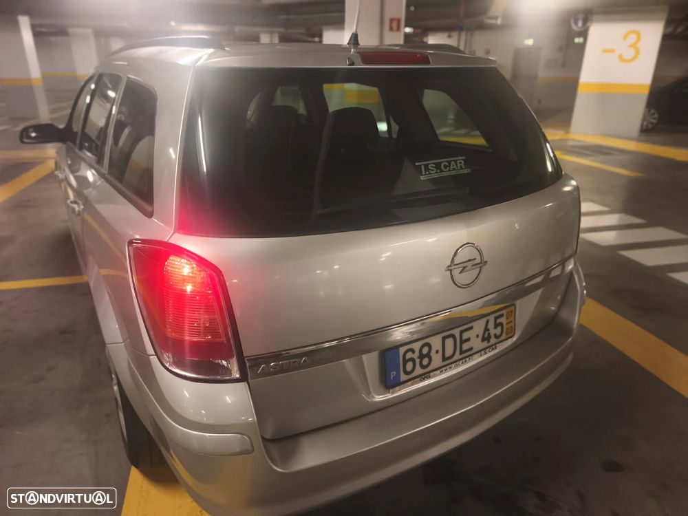 Opel Astra 1.4 Cosmo - 26