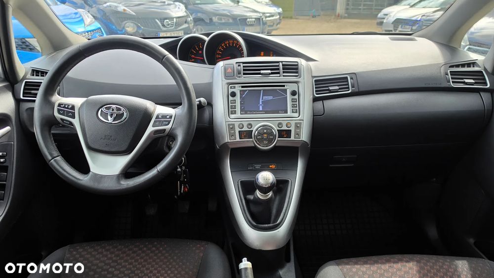Toyota Verso 2.0 D-4D Premium 7os - 12