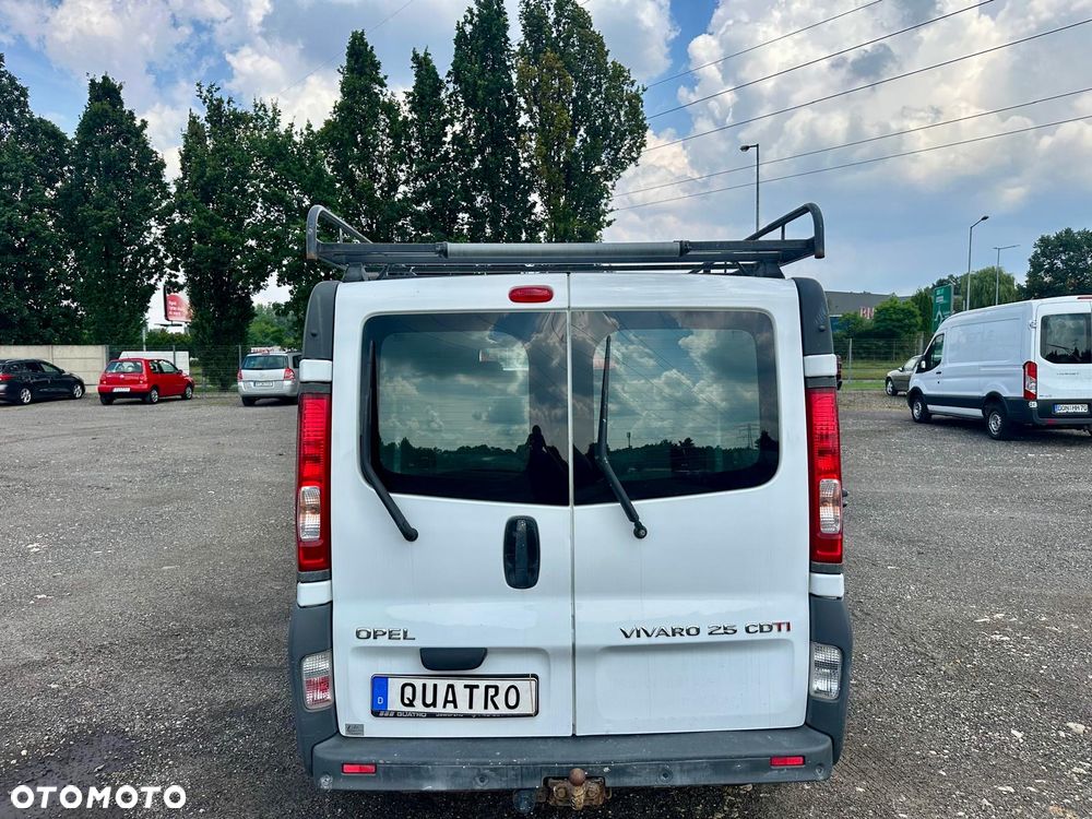 Opel Vivaro - 7