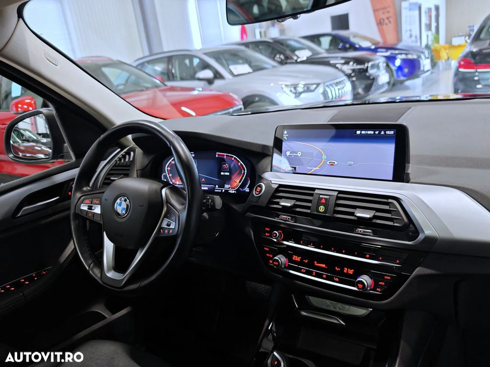 BMW X3 xDrive20d Aut. - 8