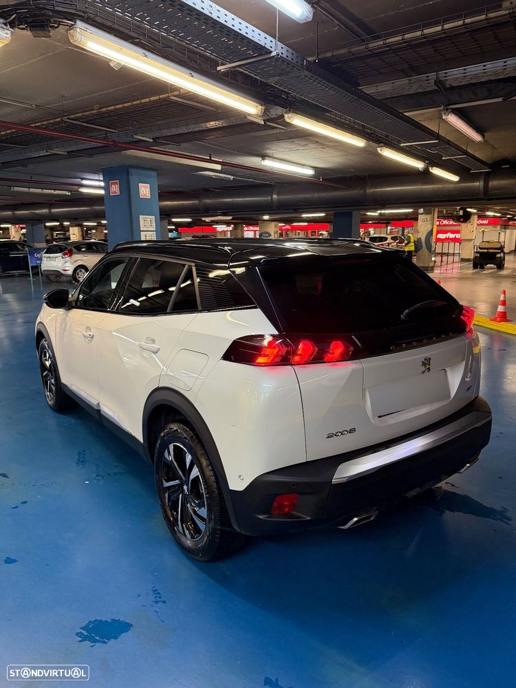 Peugeot 2008 1.2 PureTech GT EAT8 - 5