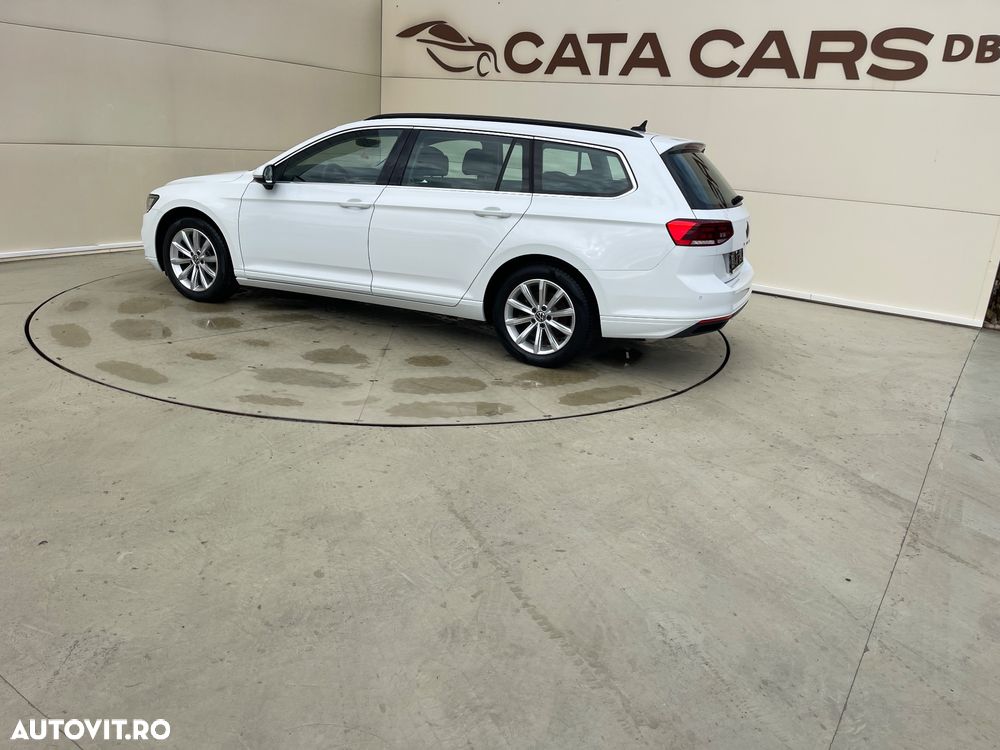 Volkswagen Passat - 9