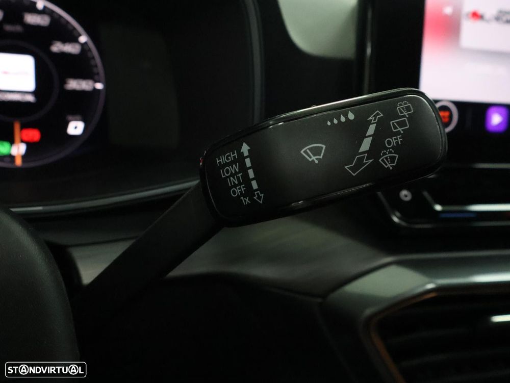 Cupra Leon ST 1.5 eTSI MID DSG - 21