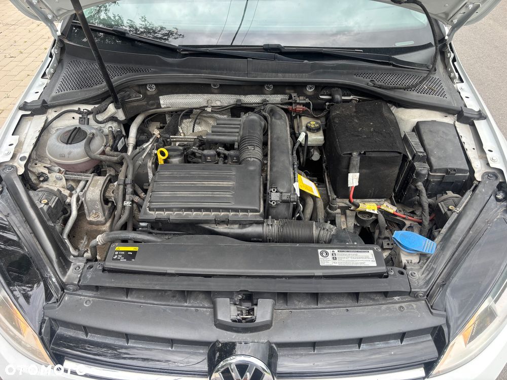 Volkswagen Golf 1.4 TSI ACT BlueMotion Technology DSG Highline - 21