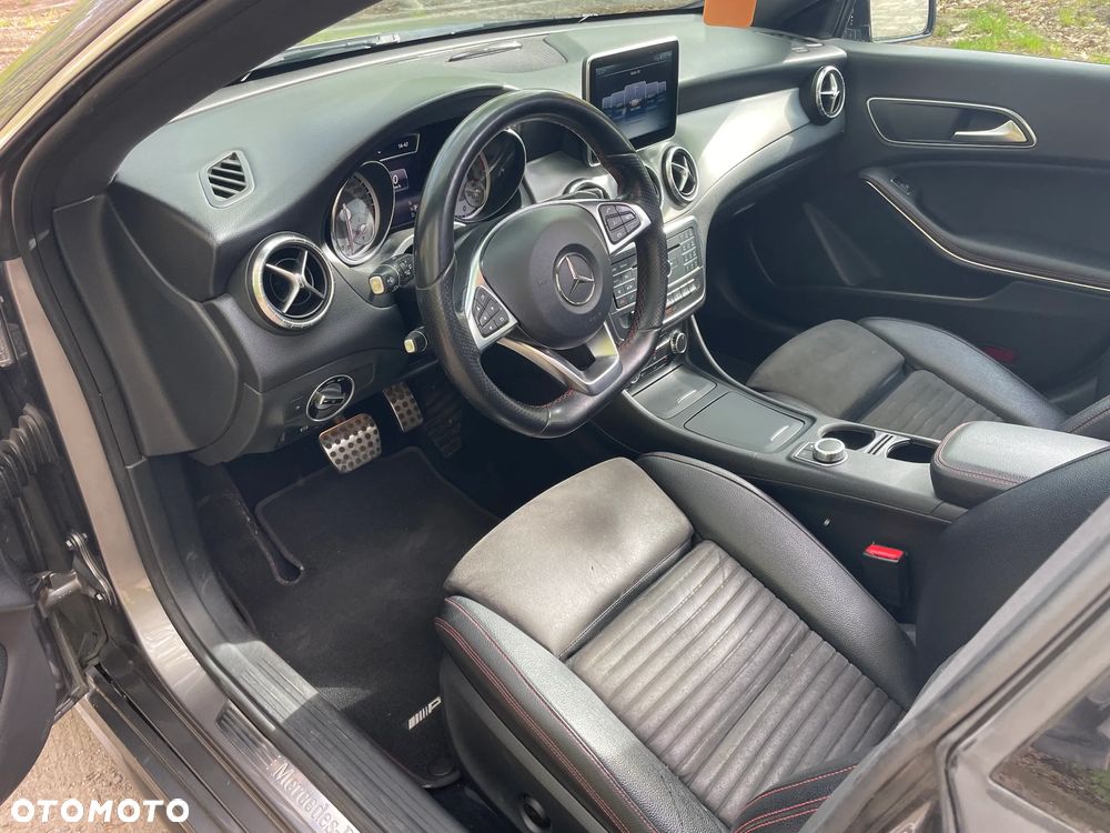 Mercedes-Benz CLA 200 (CDI) d 7G-DCT - 7