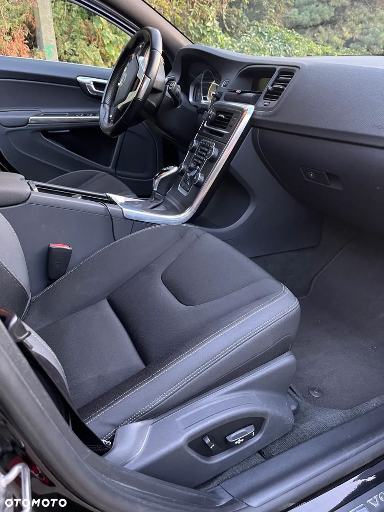 Volvo V60 - 9