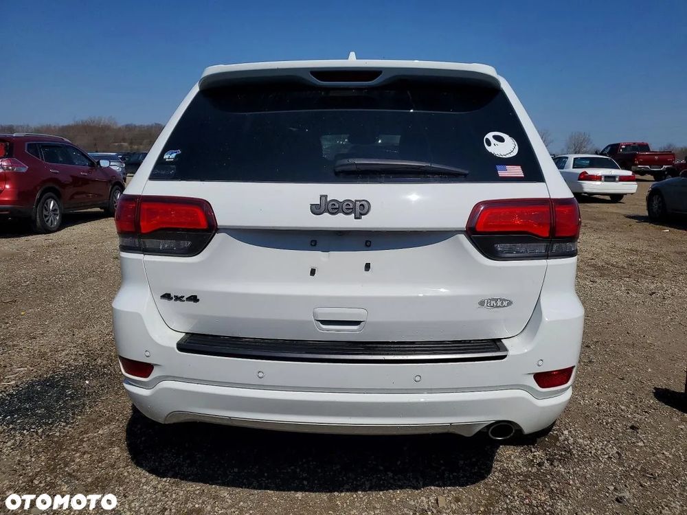 Jeep Grand Cherokee - 4