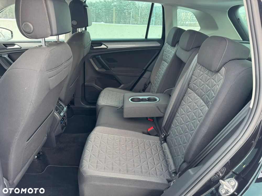 Volkswagen Tiguan 2.0 TDI SCR 4Mot Elegance DSG - 15