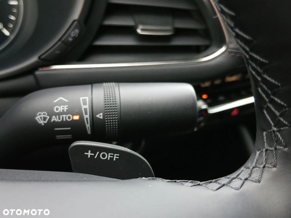 Mazda 3 2.0 mHEV Exclusive Line - 20