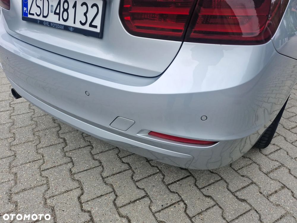 BMW Seria 3 316d M Sport - 10