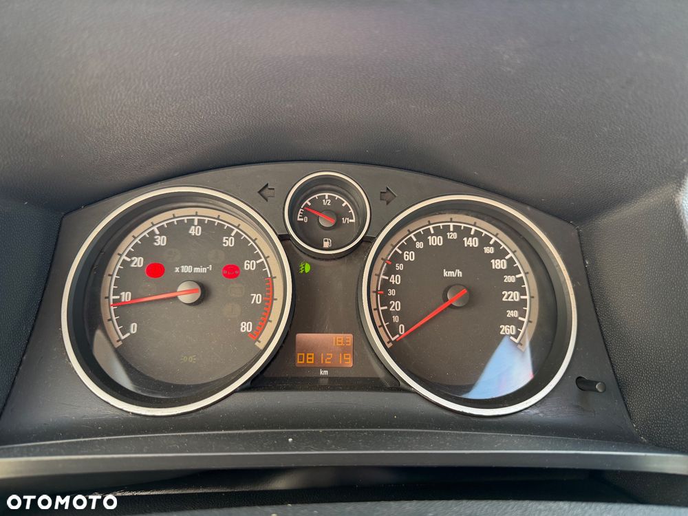 Opel Zafira - 20