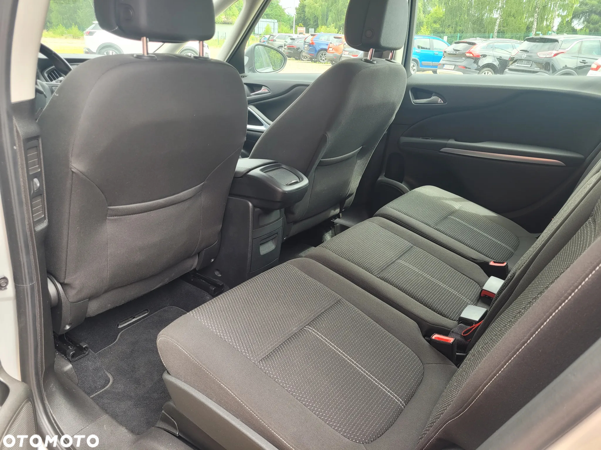 Opel Crossland X 1.2 T Edition S&S - 18