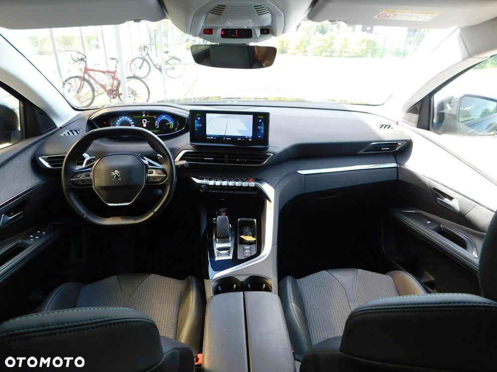 Peugeot 3008 1.6 PureTech Hybrid PHEV Allure Pack S&S EAT8 - 7