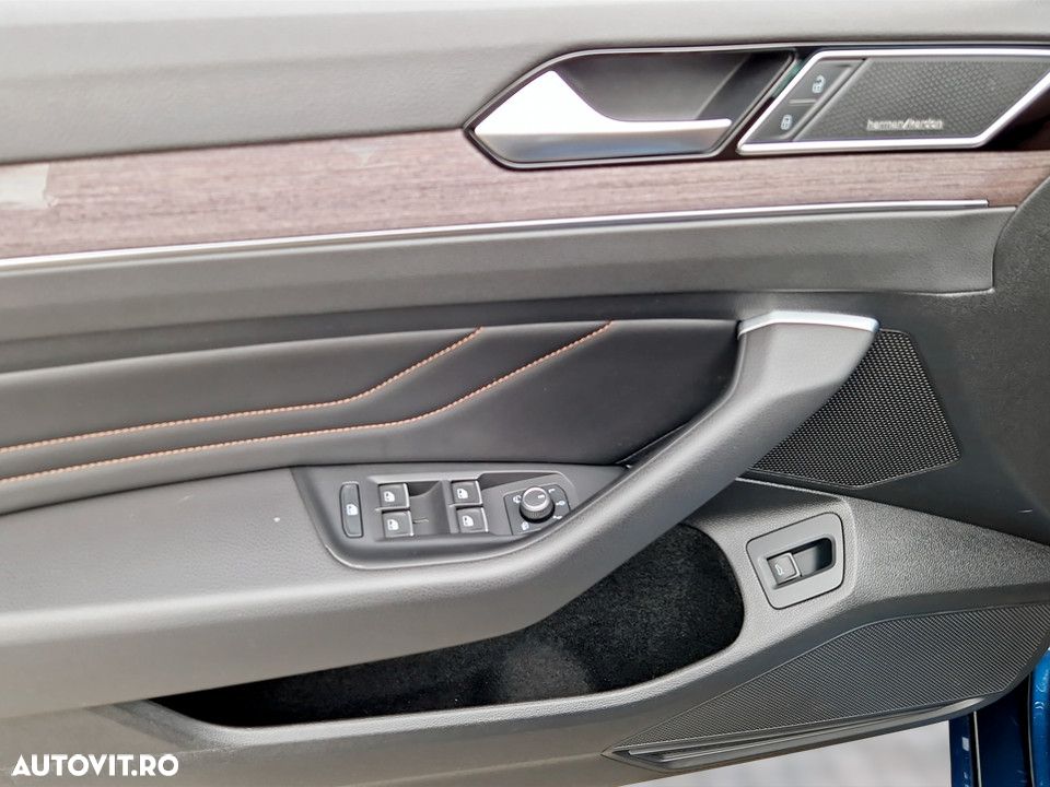 Volkswagen Passat 2.0 TDI DSG Highline - 17