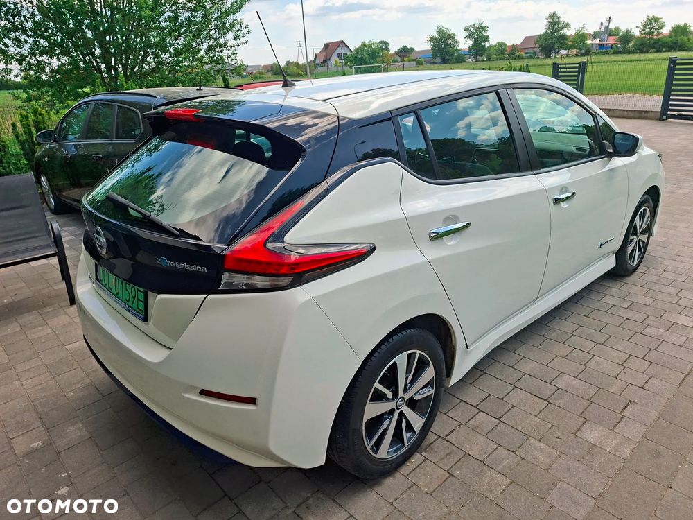 Nissan Leaf 40 kWh Acenta - 9