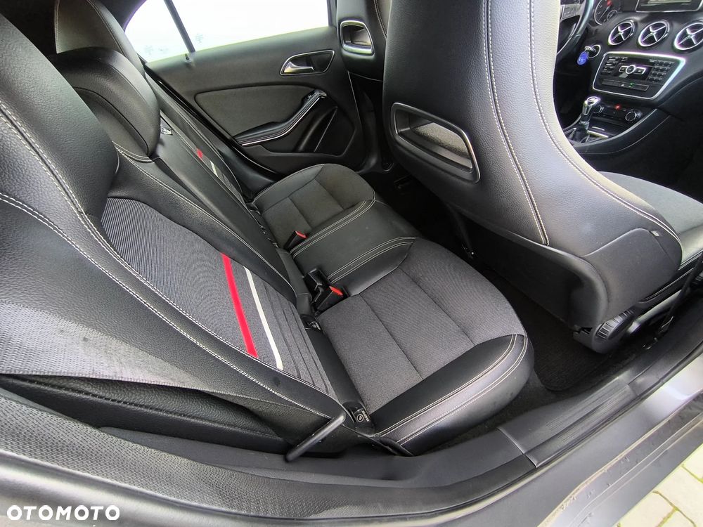 Mercedes-Benz Klasa A 180 2Style - 16