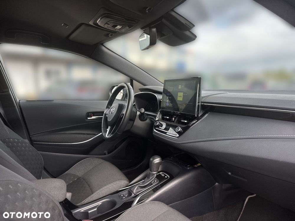 Toyota Corolla 1.8 Hybrid Comfort - 10