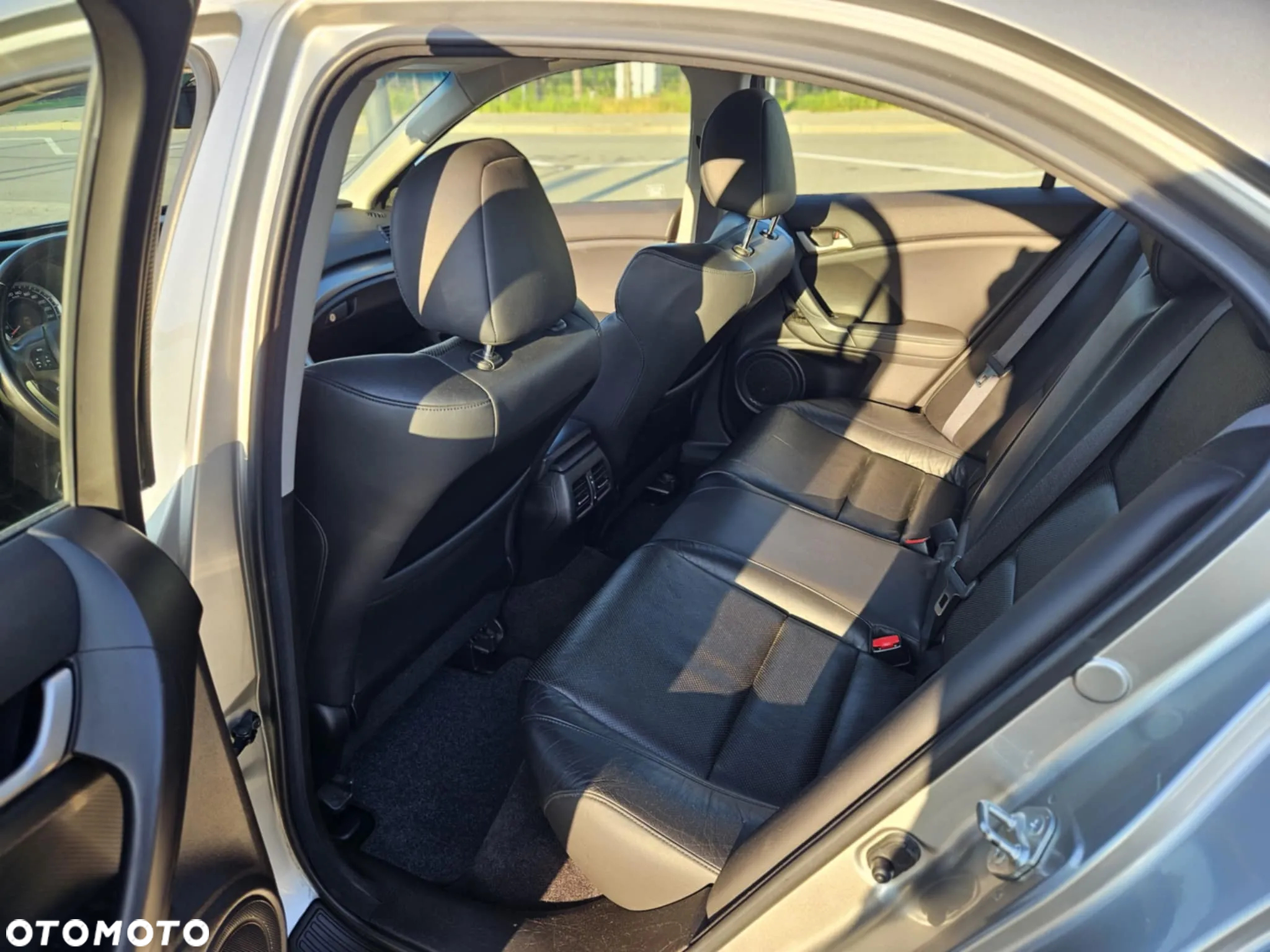 Honda Accord 2.0 Executive - 9
