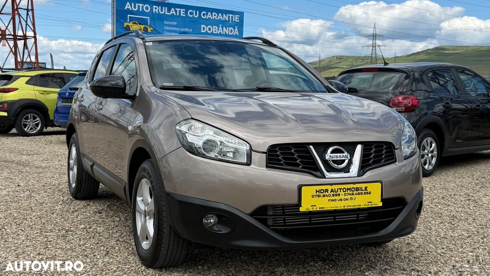 Nissan Qashqai 2.0 dCi DPF 4x4 Aut 360 - 2